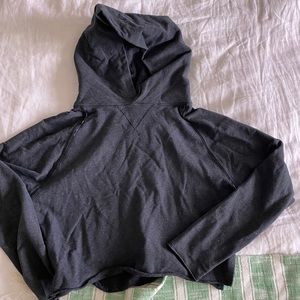 Lululemon cropped hoodie